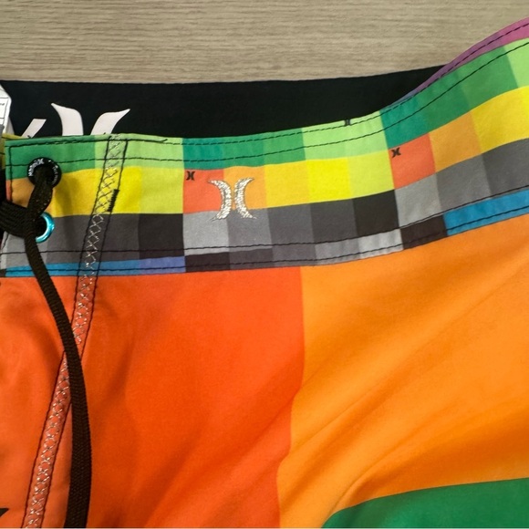Hurley Men's Phantom Kingsroad P60 Multicolor Board Swim Shorts - Picture 6 of 9